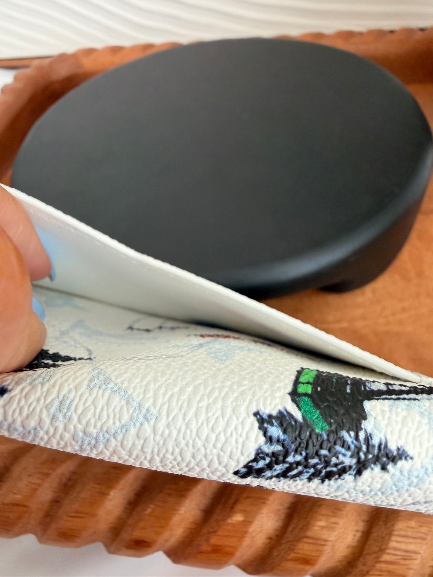Louis Vuitton Ski Pocket Organizer