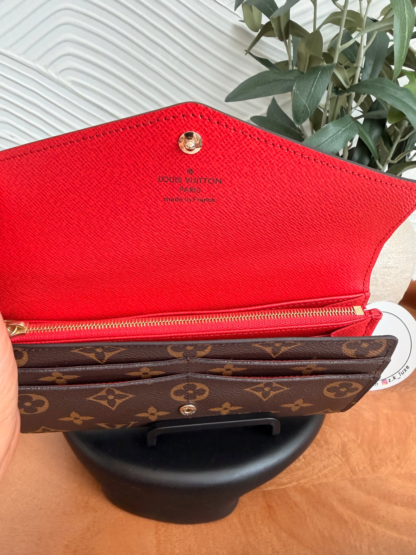 Louis Vuitton Monogram Sarah Wallet