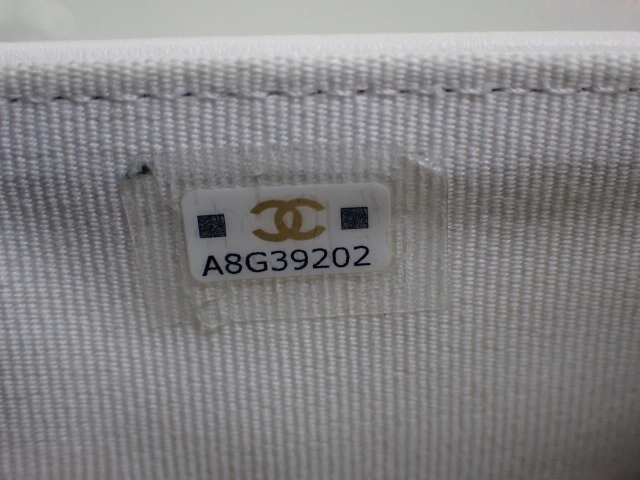 Chanel Caviar Quilted Medium Flap Wallet White