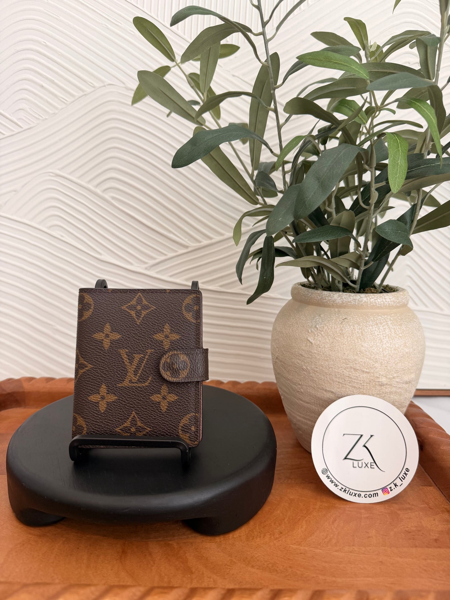 Louis Vuitton Monogram Mini Agenda Cover
