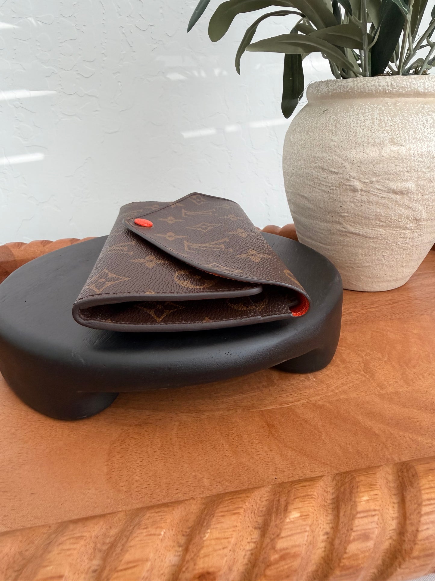 Louis Vuitton Monogram Josephine Wallet Poppy
