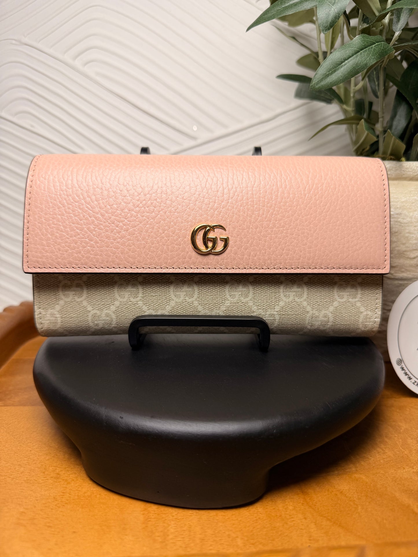 Cartera continental Gucci GG Marmont