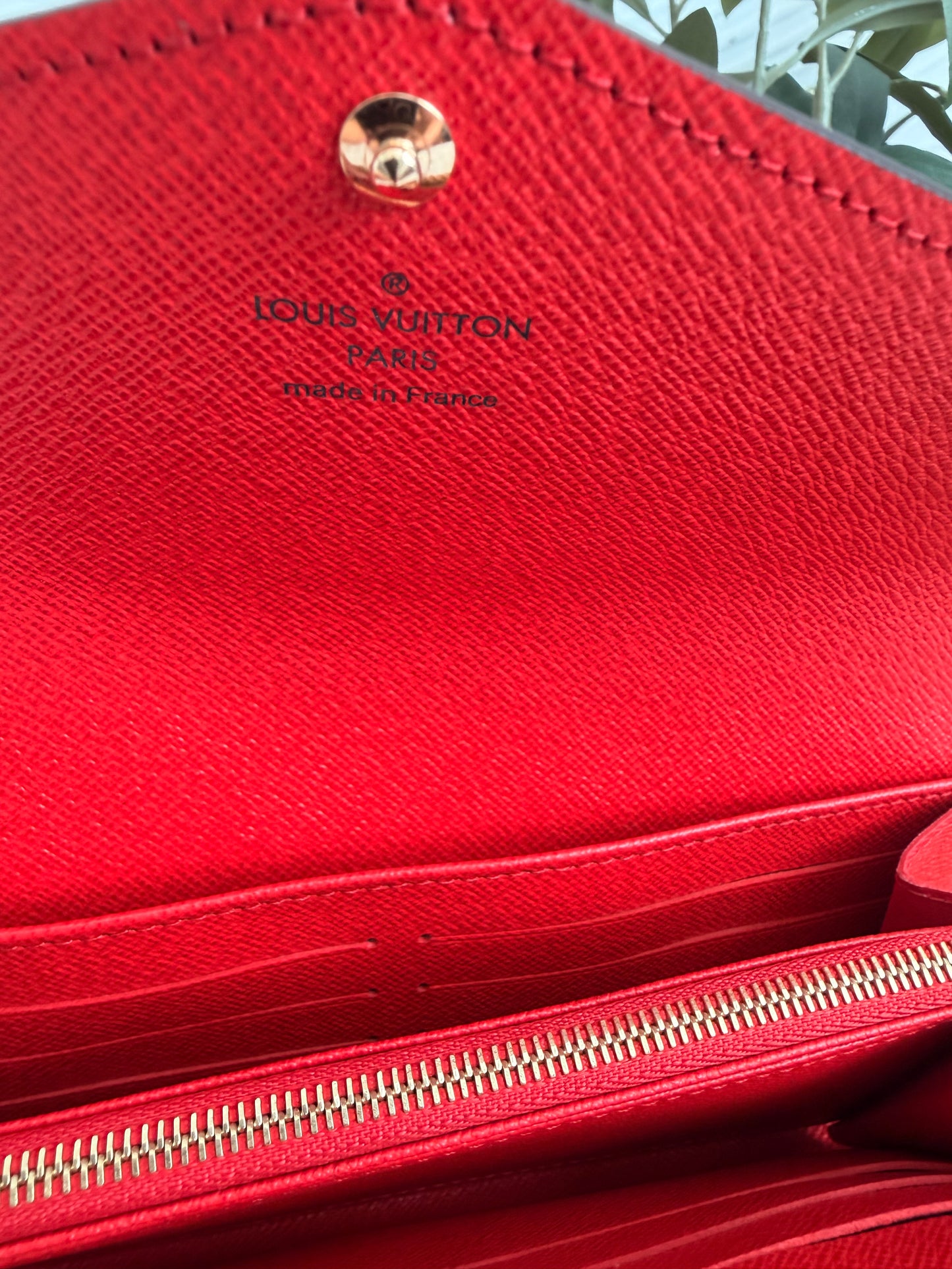 Louis Vuitton Monogram Sarah Wallet