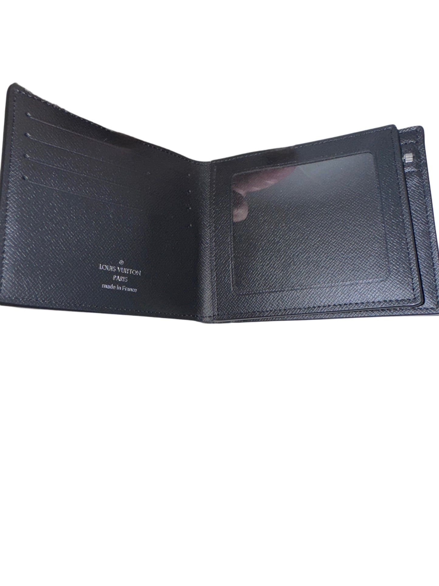 Louis Vuitton Taiga Multiple Wallet