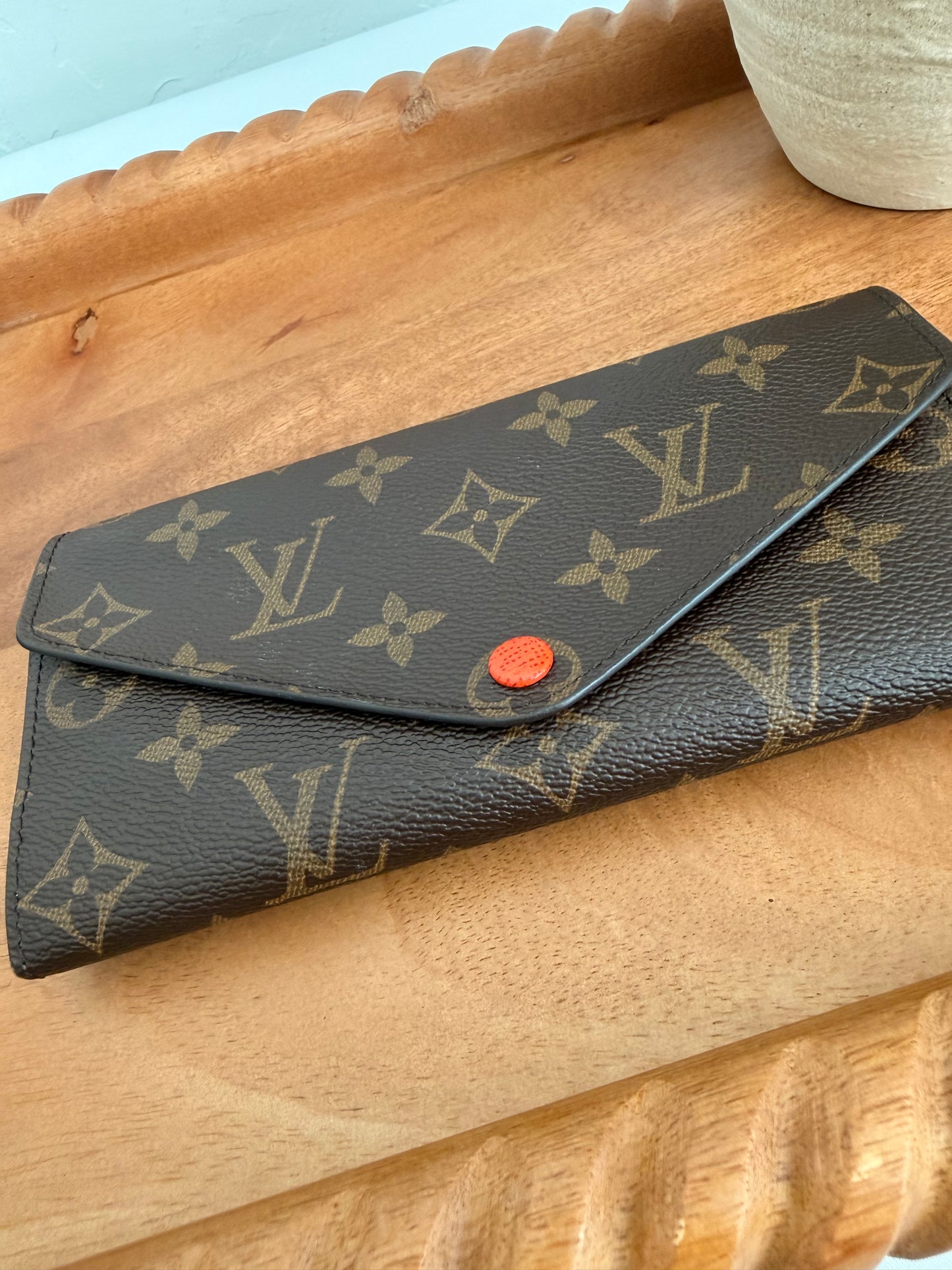 Louis Vuitton Monogram Josephine Wallet Poppy