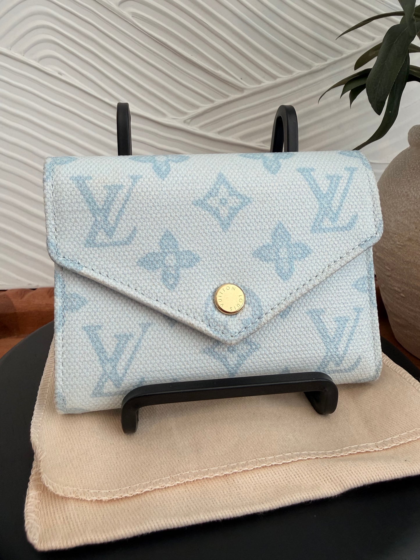 Louis Vuitton Victorine Wallet In Bleu Courrier - 130th anniversary