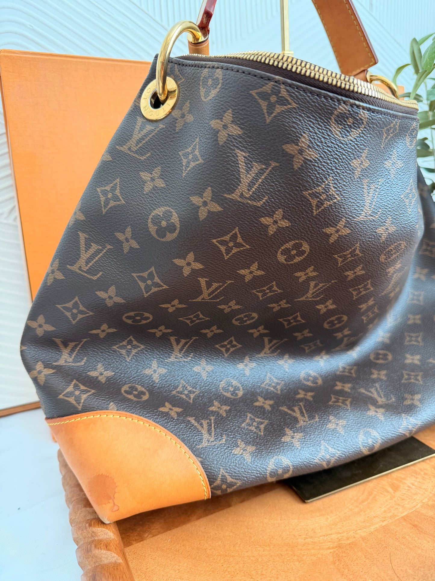 Louis Vuitton Berri Pm Shoulder Bag