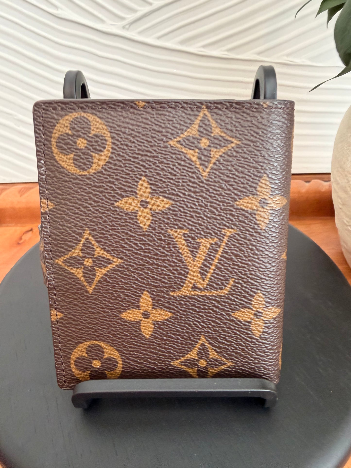 Louis Vuitton Monogram Mini Agenda Cover