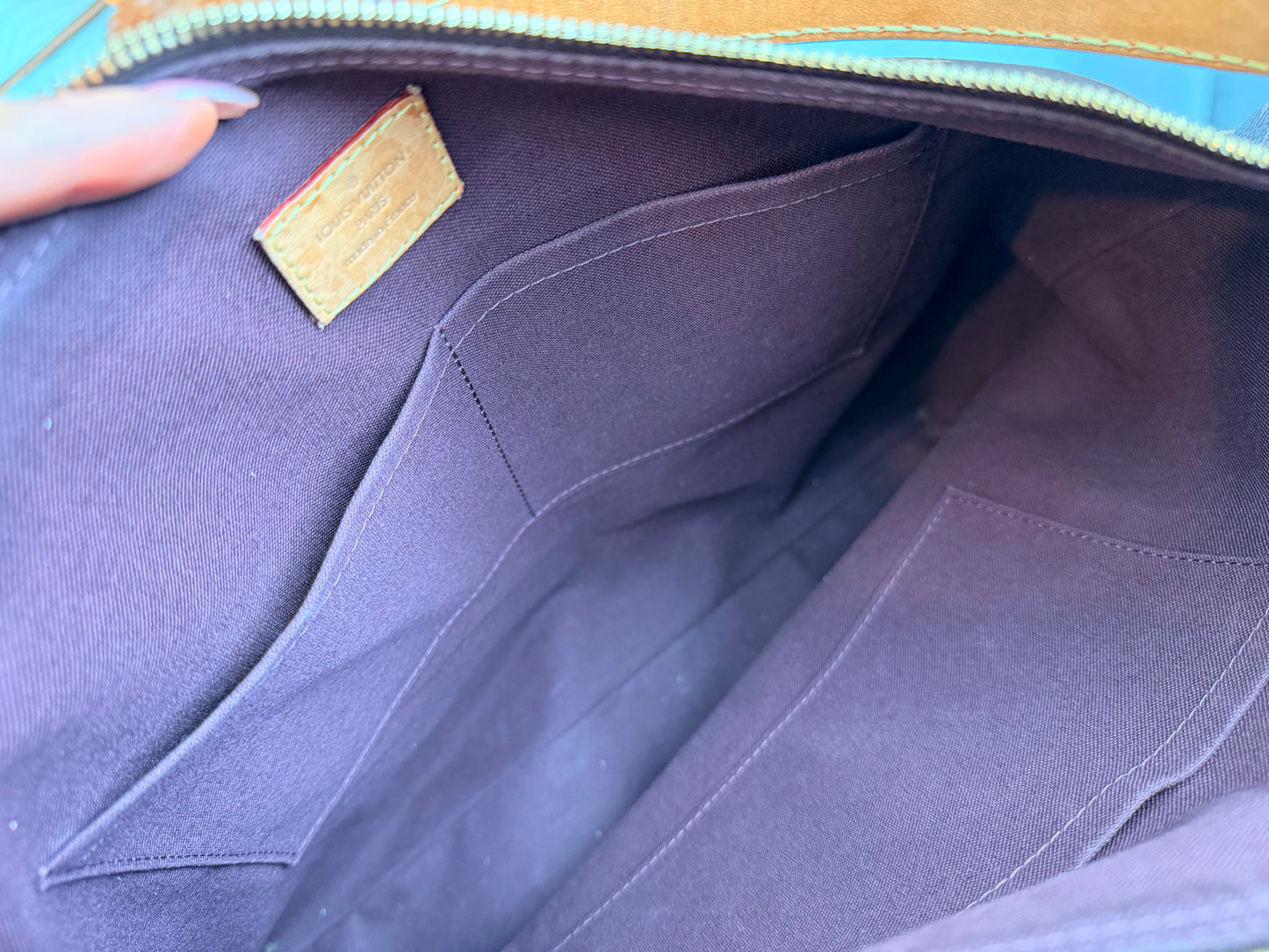 Louis Vuitton Berri Pm Shoulder Bag