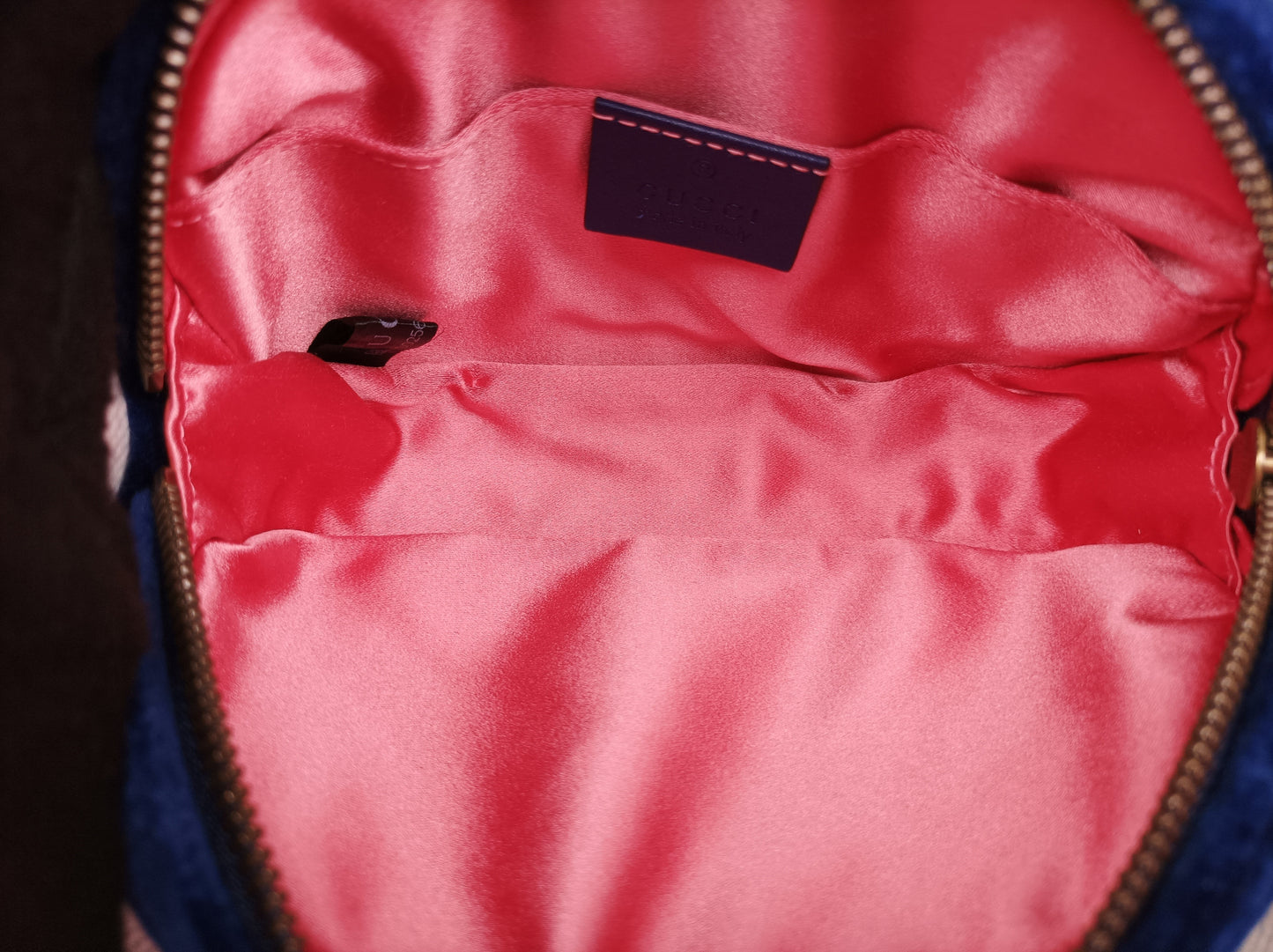 Riñonera Gucci GG Marmont de terciopelo azul