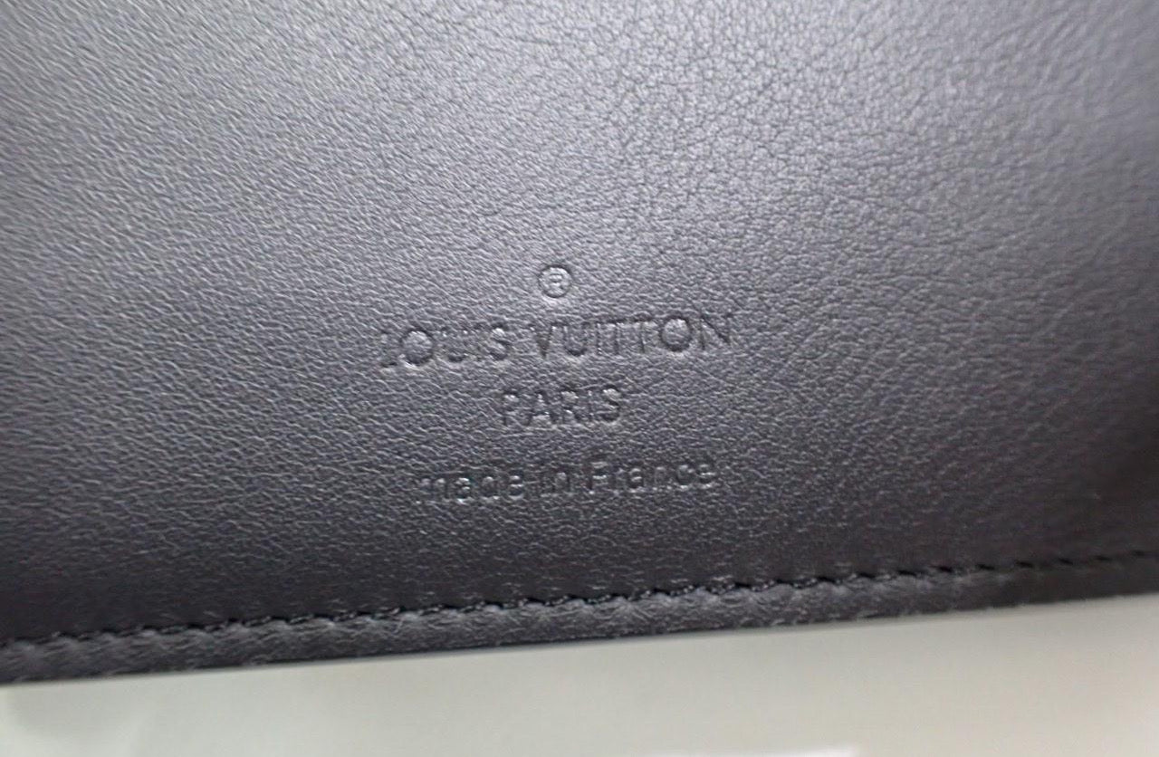 Louis Vuitton Multiple Wallet