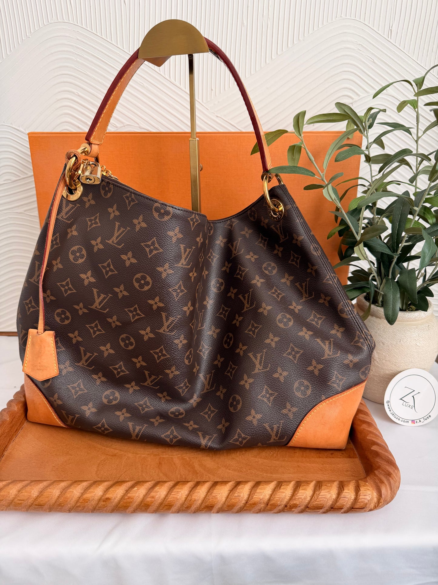 Louis Vuitton Berri Pm Shoulder Bag