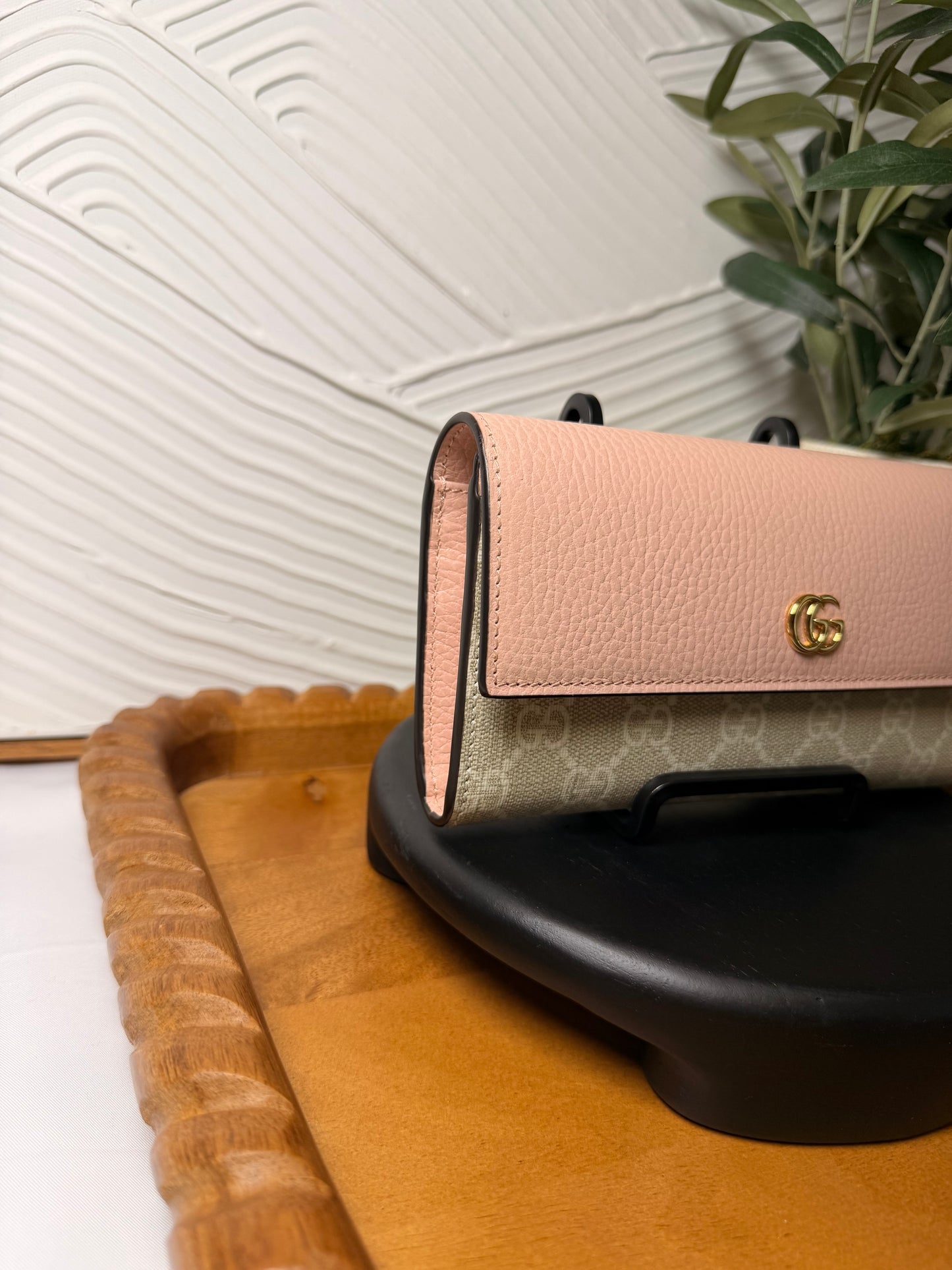 Cartera continental Gucci GG Marmont