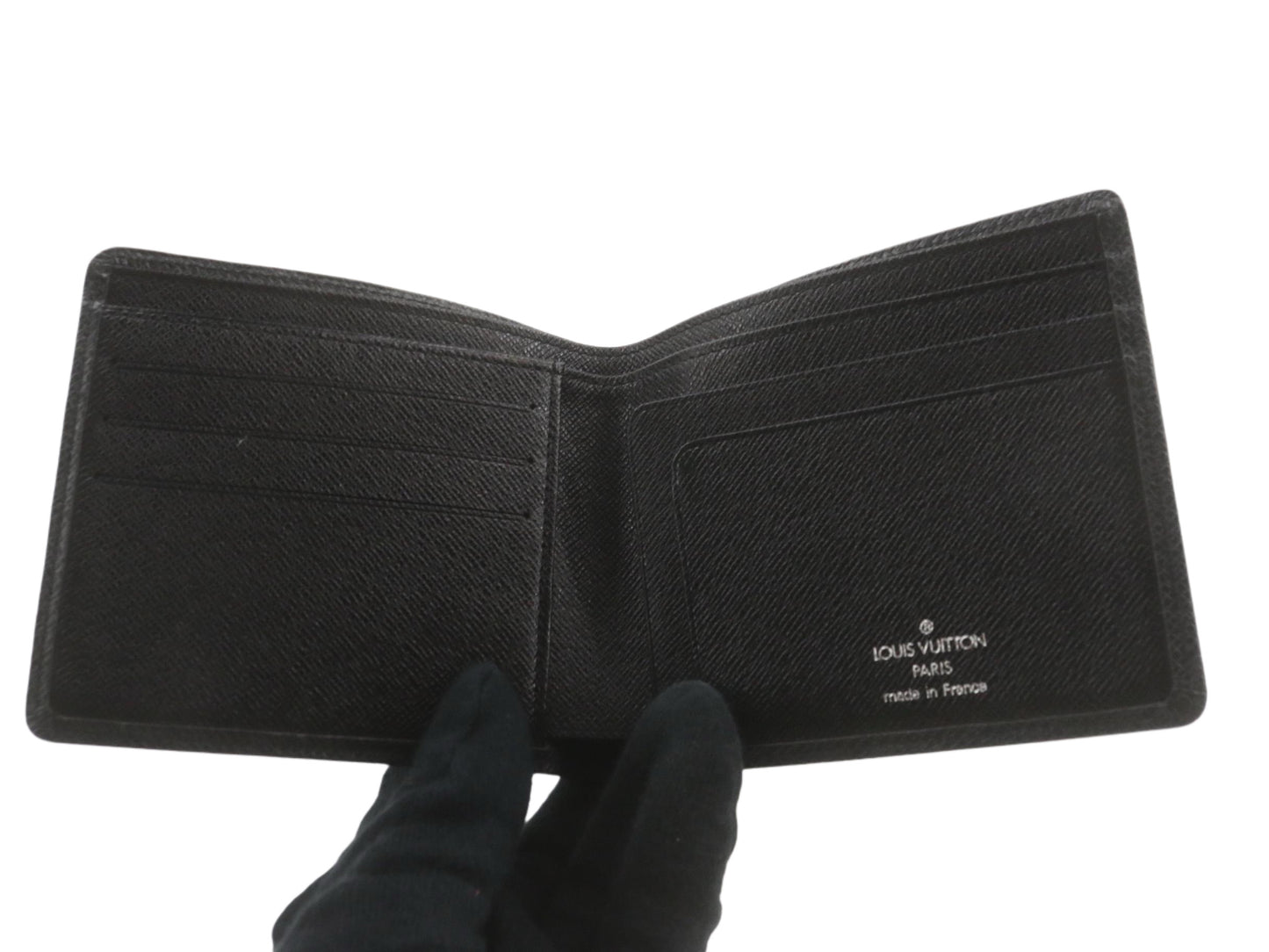 Louis Vuitton Taiga Multiple Wallet