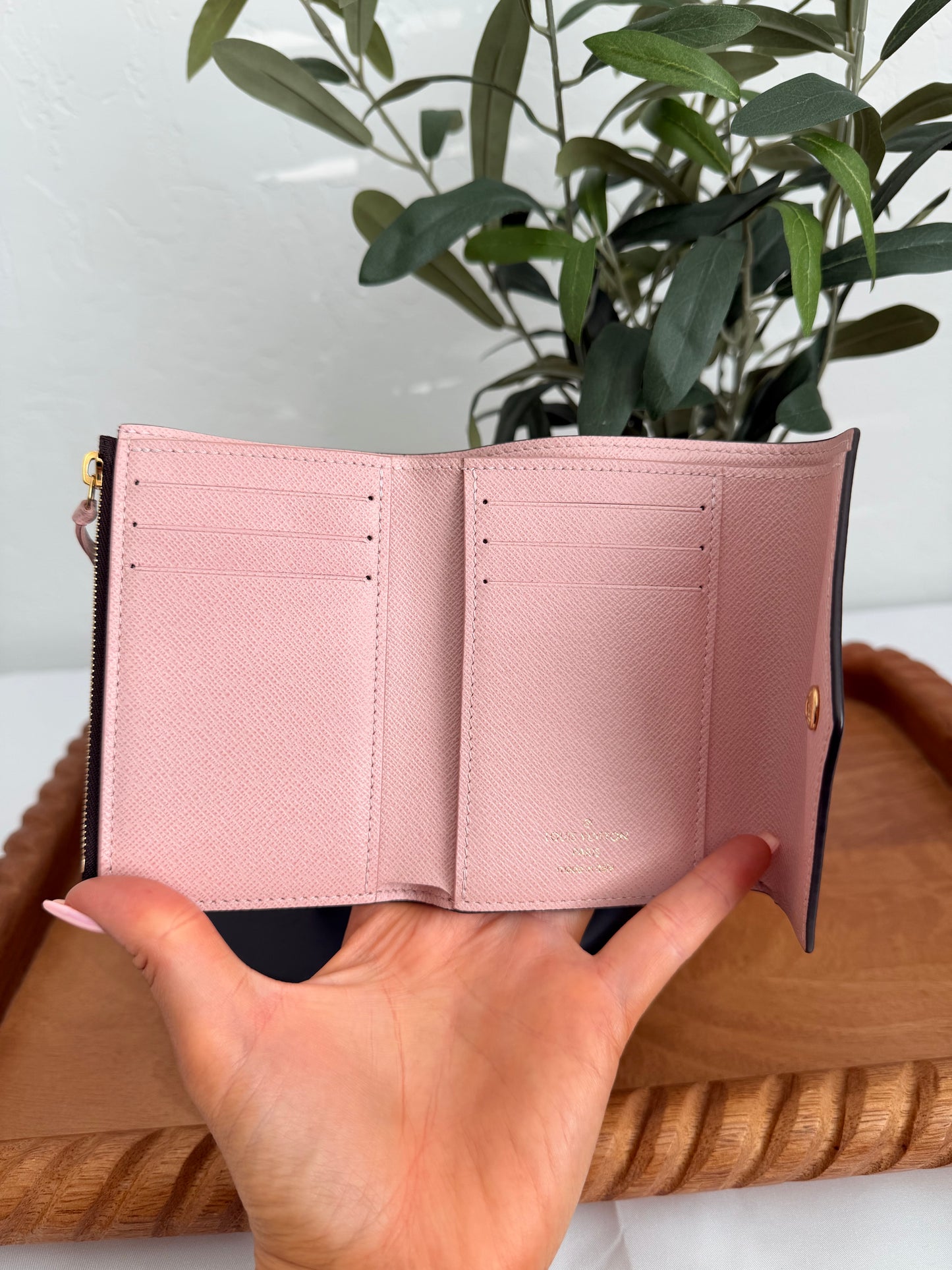 Louis Vuitton Damier Ebene Victorine Wallet